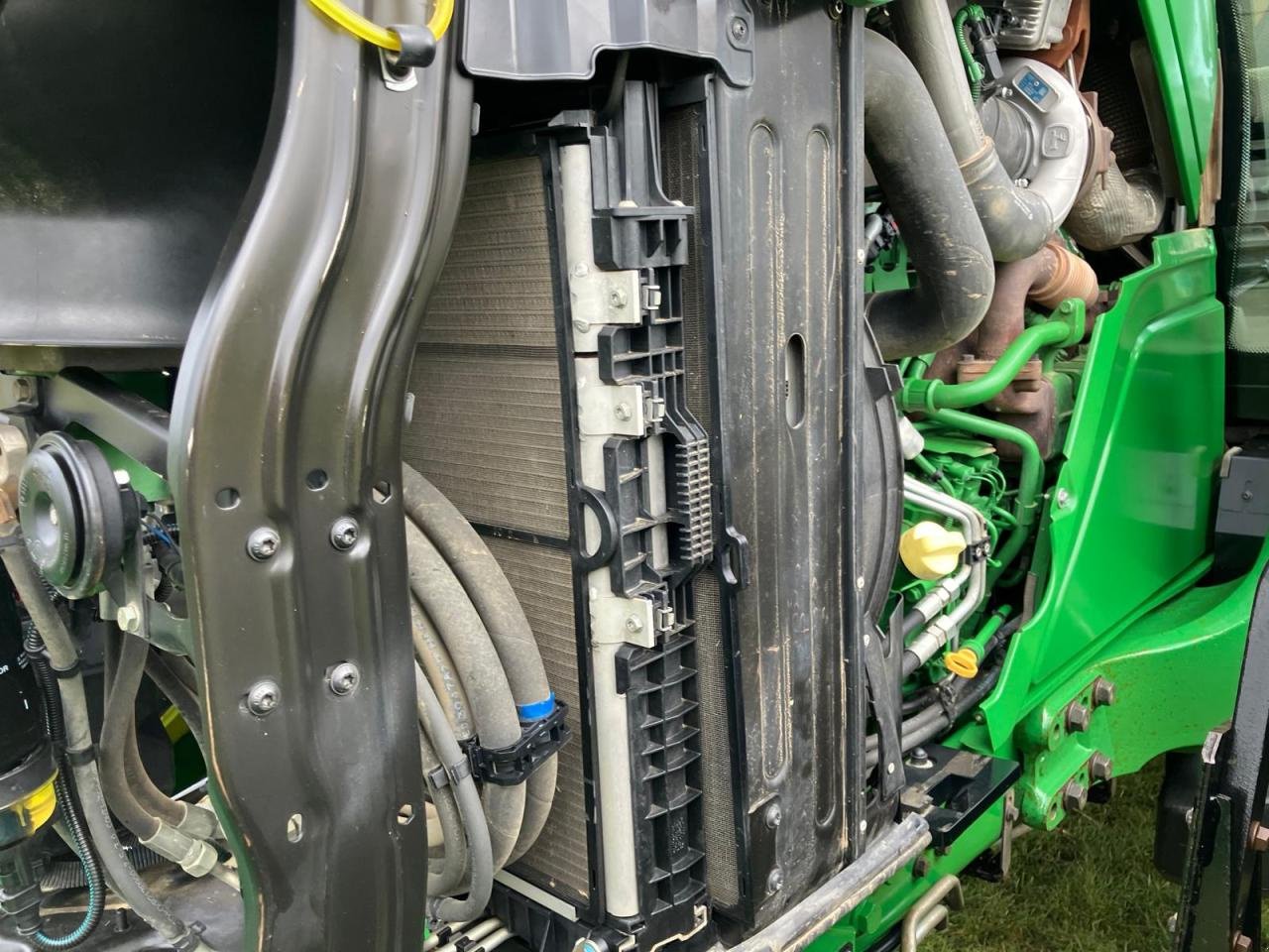 Traktor от тип John Deere 6155R, Gebrauchtmaschine в Aspach (Снимка 10)