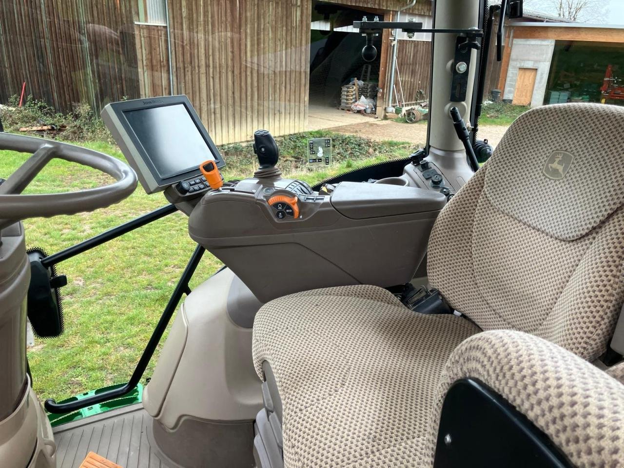 Traktor от тип John Deere 6155R, Gebrauchtmaschine в Aspach (Снимка 13)