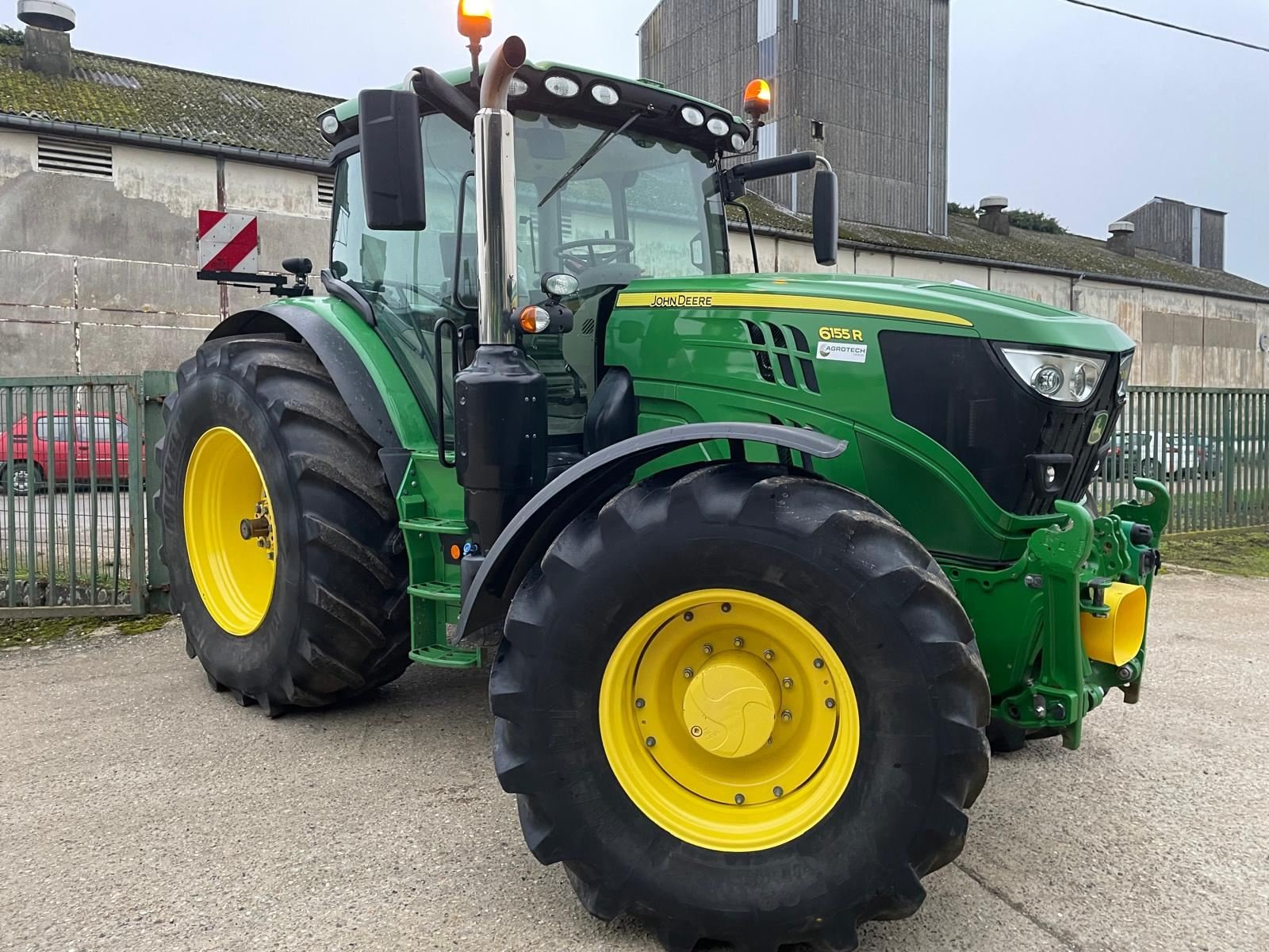 Traktor typu John Deere 6155R, Gebrauchtmaschine v BOSC LE HARD (Obrázek 4)