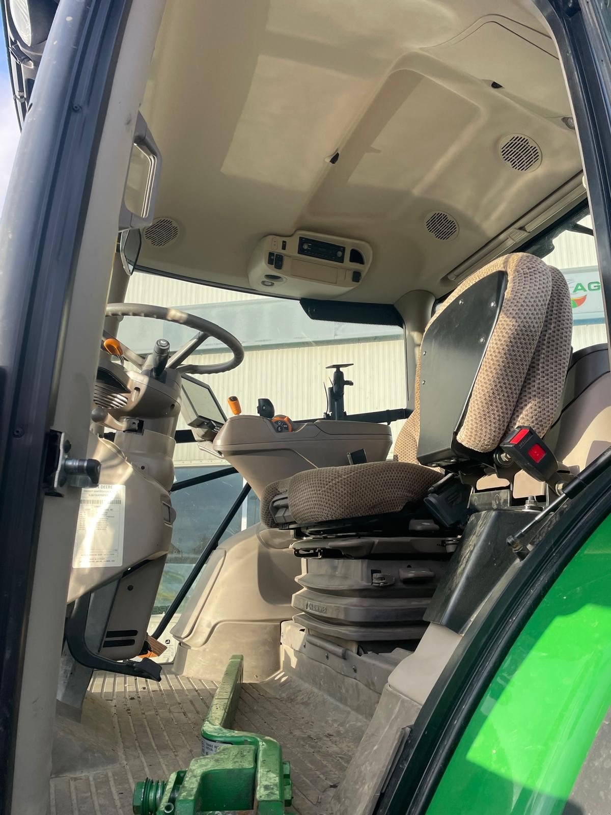 Traktor typu John Deere 6155R, Gebrauchtmaschine v BOSC LE HARD (Obrázek 8)