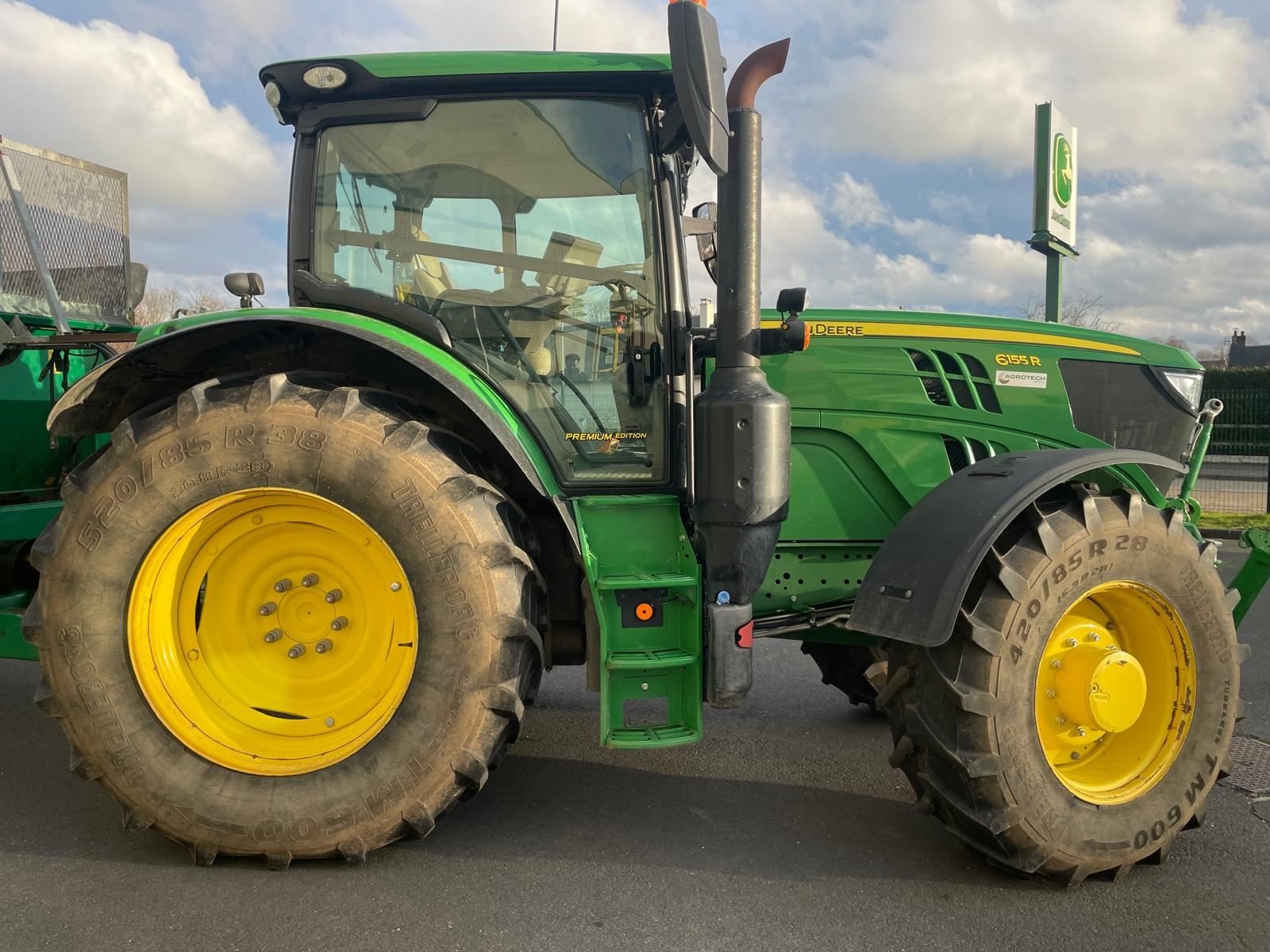 Traktor typu John Deere 6155R, Gebrauchtmaschine v BOSC LE HARD (Obrázek 5)