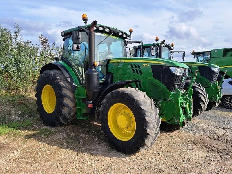 Traktor Türe ait John Deere 6155R, Gebrauchtmaschine içinde SAINT-GERMAIN DU PUY (resim 2)