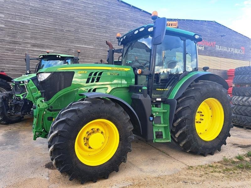 Traktor van het type John Deere 6155R, Gebrauchtmaschine in SAINT-GERMAIN DU PUY (Foto 1)