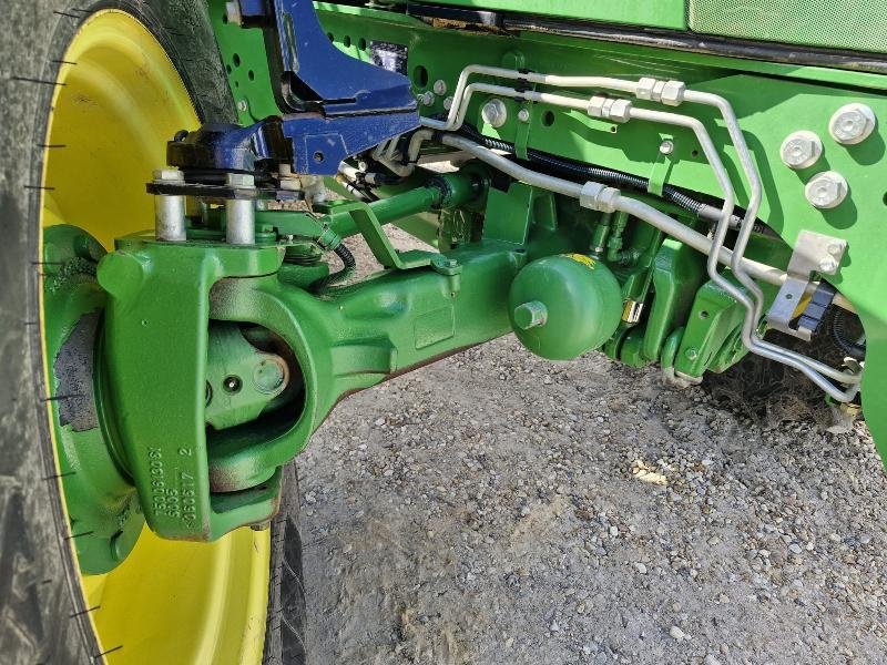 Traktor типа John Deere 6155R, Gebrauchtmaschine в BRAY en Val (Фотография 10)