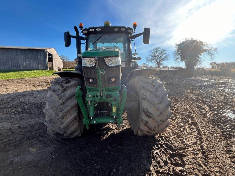 Traktor van het type John Deere 6155R, Gebrauchtmaschine in LE PONT CHRETIEN (Foto 5)