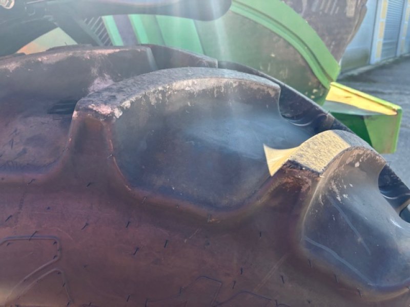 Traktor of the type John Deere 6155R, Gebrauchtmaschine in FRONCLES (Picture 11)