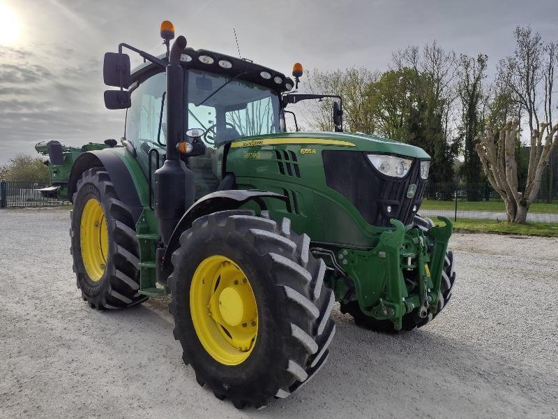 Traktor typu John Deere 6155R, Gebrauchtmaschine v CHAUMESNIL (Obrázek 2)