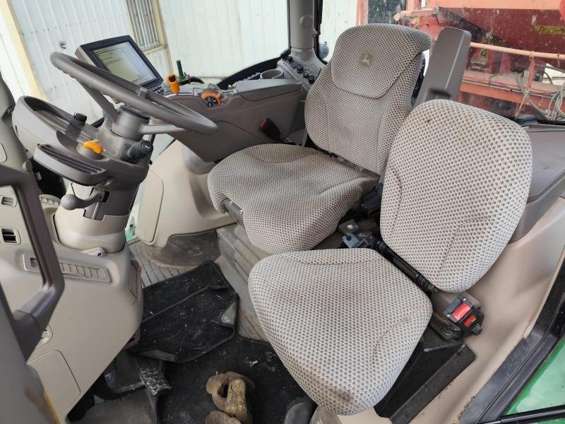 Traktor of the type John Deere 6155R, Gebrauchtmaschine in SAINT GENEST D'AMBIERE (Picture 8)