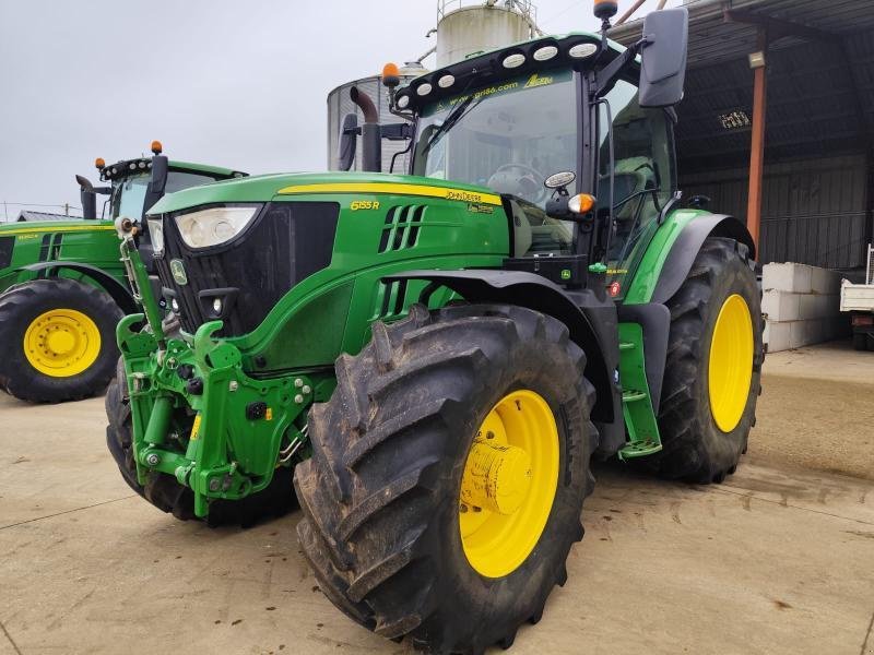 Traktor du type John Deere 6155R, Gebrauchtmaschine en SAINT GENEST D'AMBIERE (Photo 1)
