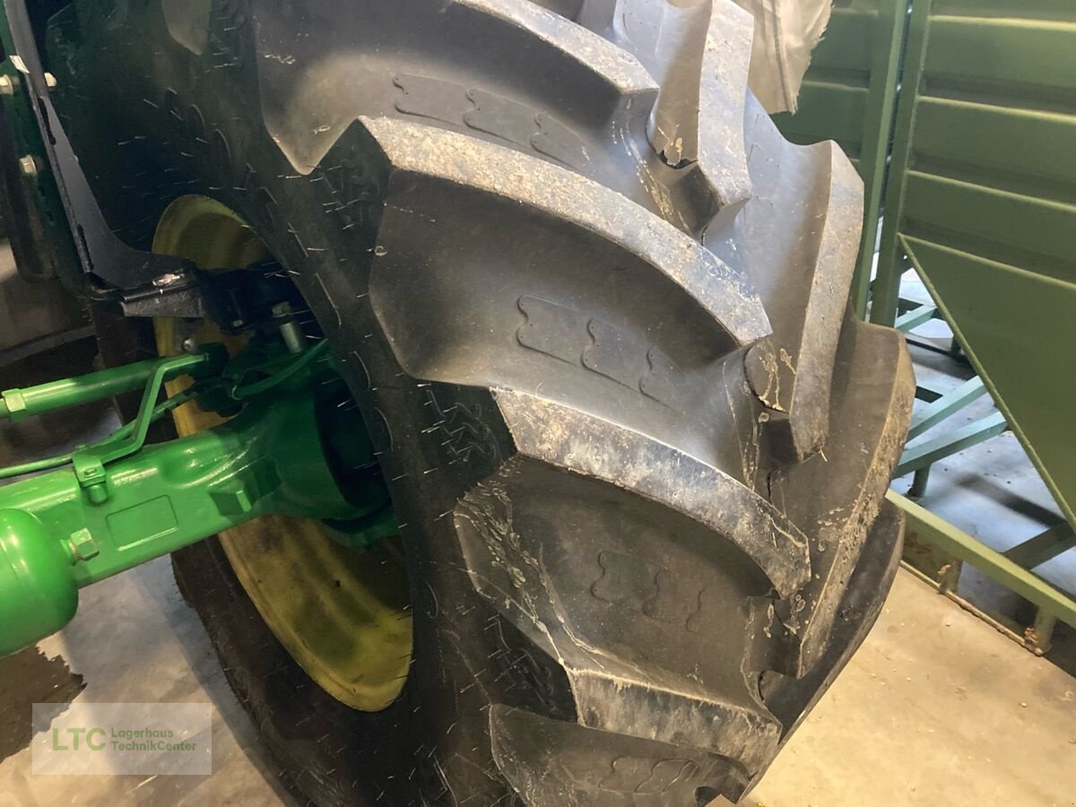 Traktor du type John Deere 6155R, Gebrauchtmaschine en Großpetersdorf (Photo 5)