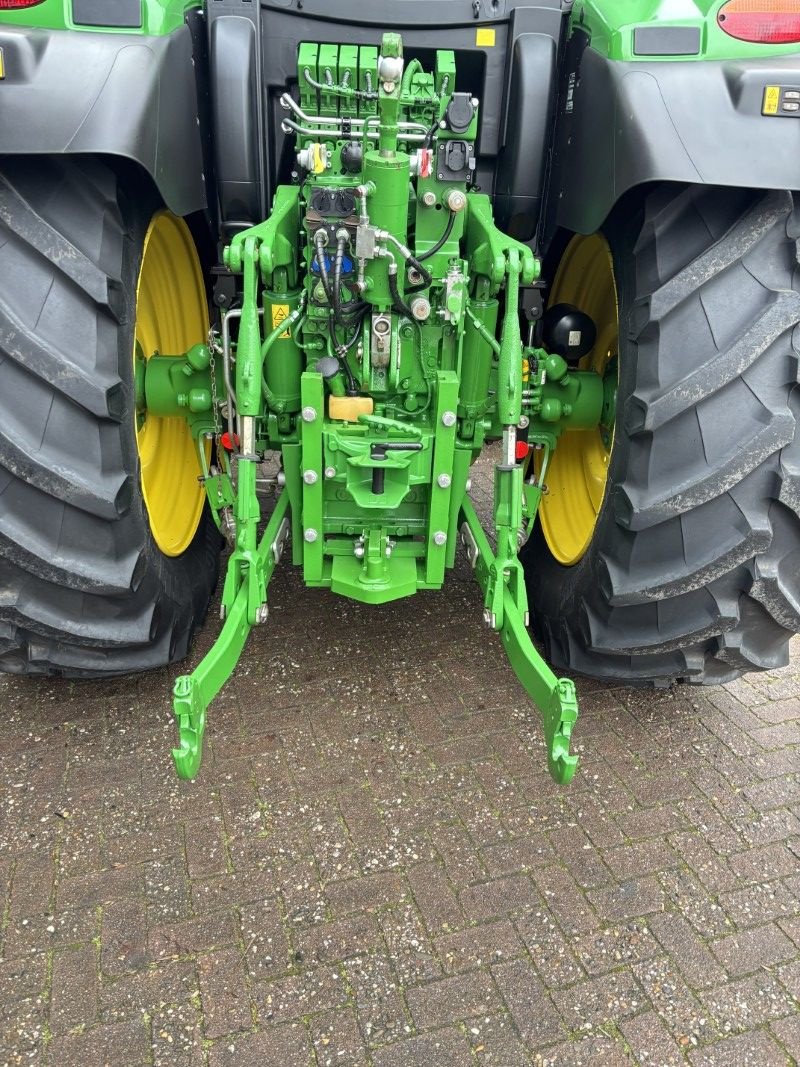 Traktor tip John Deere 6155R, Gebrauchtmaschine in Staphorst (Poză 3)