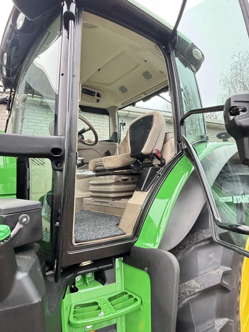 Traktor tip John Deere 6155R, Gebrauchtmaschine in Staphorst (Poză 8)