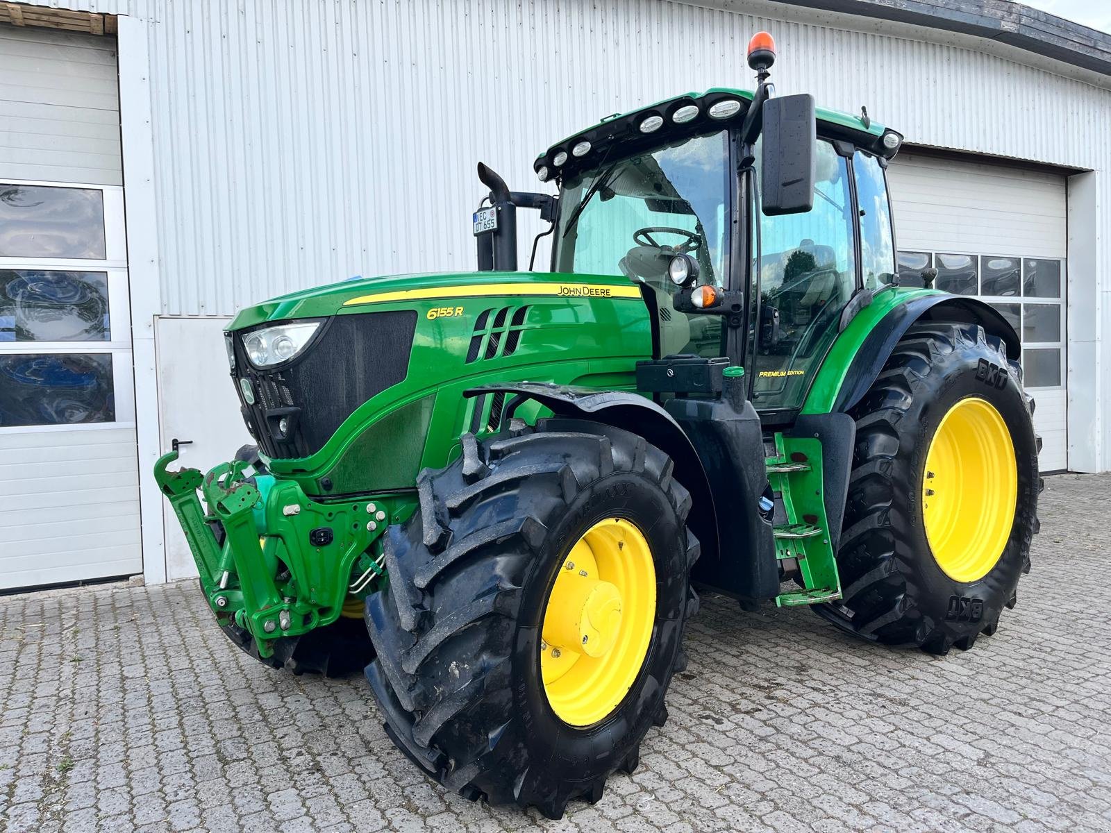 Traktor of the type John Deere 6155R, Gebrauchtmaschine in Dinklage (Picture 1)