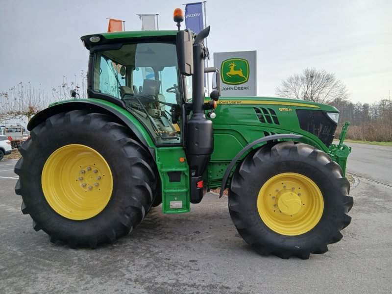 Traktor van het type John Deere 6155R, Gebrauchtmaschine in Lengnau