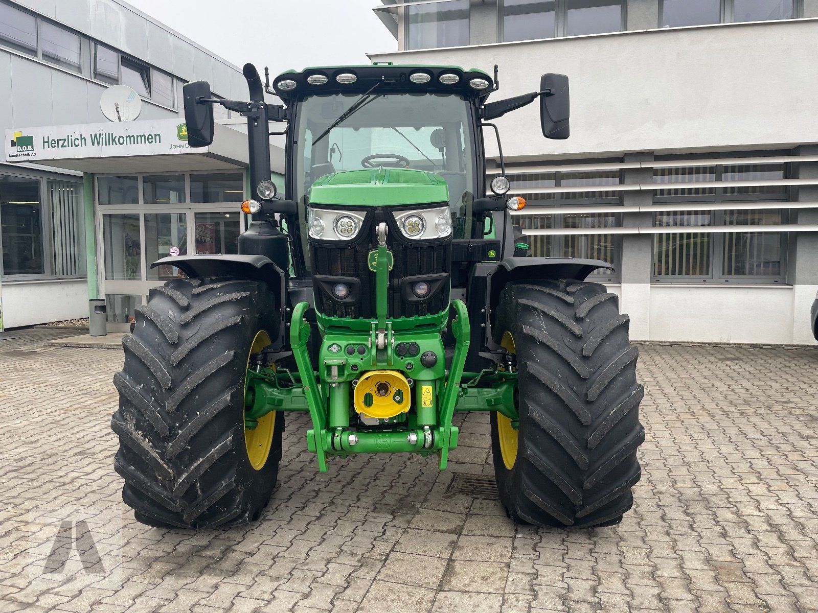 Traktor Türe ait John Deere 6155R, Gebrauchtmaschine içinde Regensburg (resim 2)