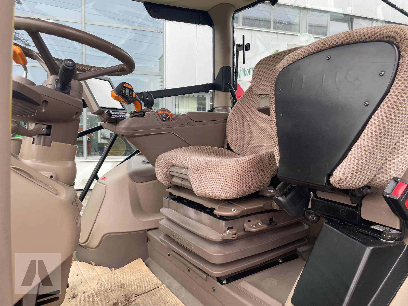 Traktor Türe ait John Deere 6155R, Gebrauchtmaschine içinde Regensburg (resim 13)