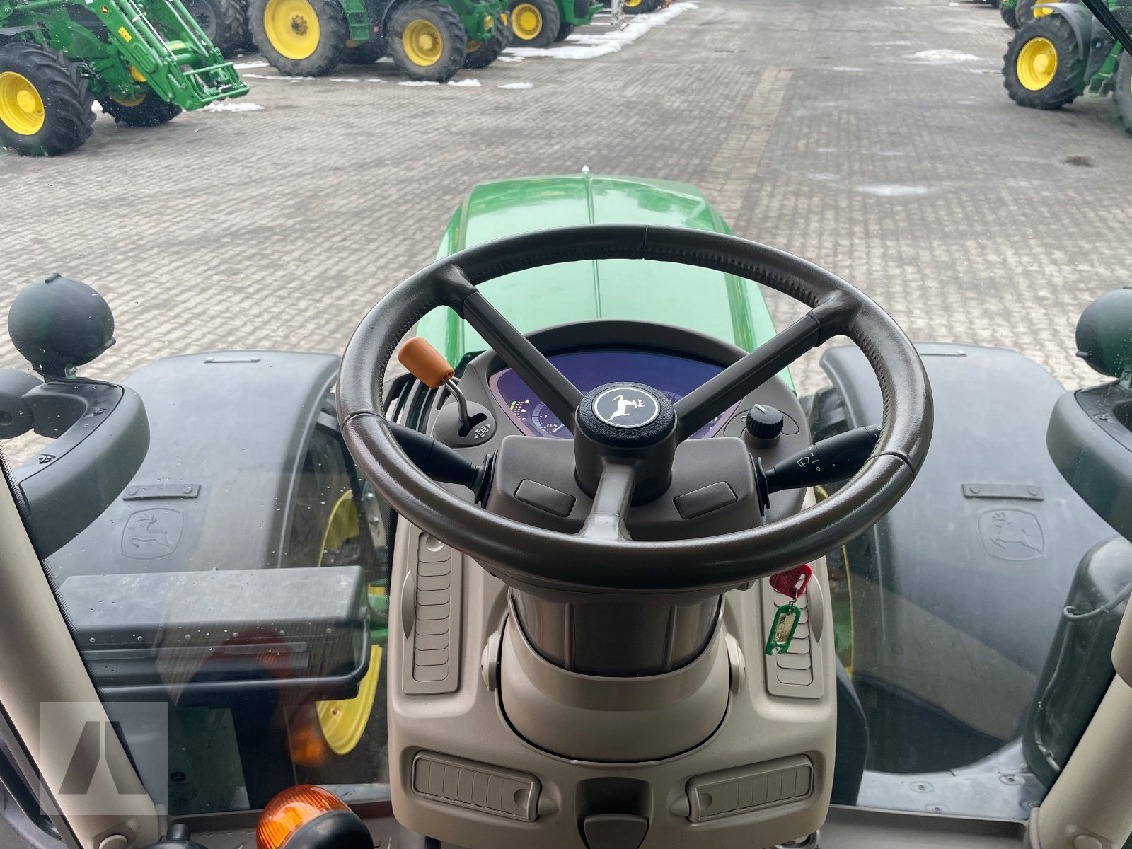 Traktor Türe ait John Deere 6155R, Gebrauchtmaschine içinde Regensburg (resim 16)
