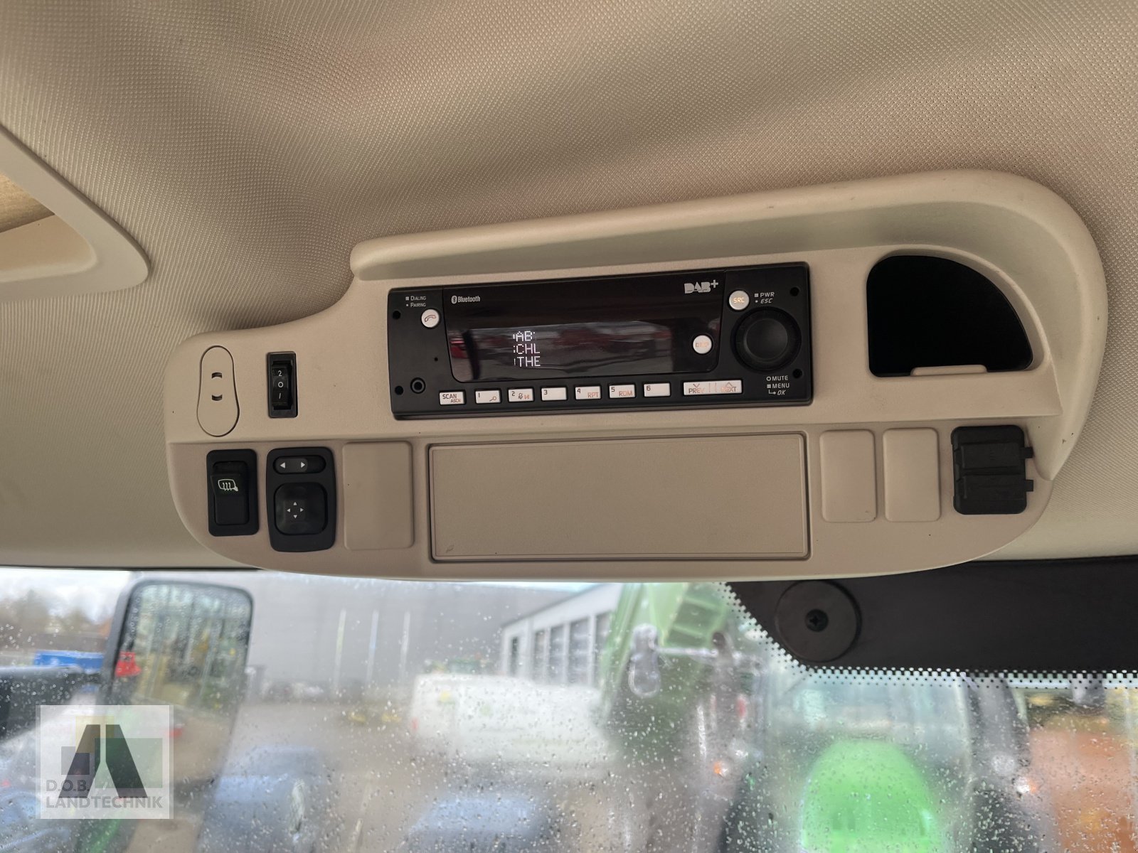 Traktor of the type John Deere 6155R, Gebrauchtmaschine in Langweid am Lech (Picture 13)