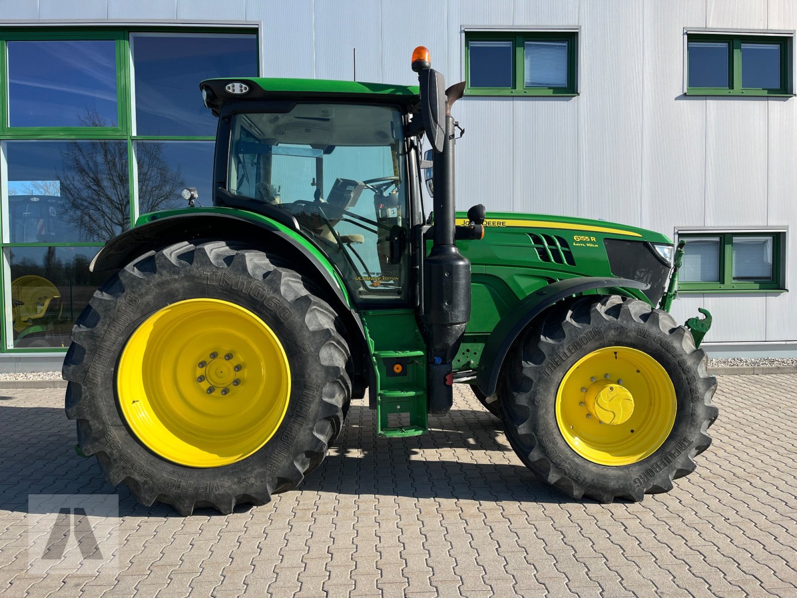 Traktor от тип John Deere 6155R, Gebrauchtmaschine в Tettenweis I Karpfham (Снимка 2)