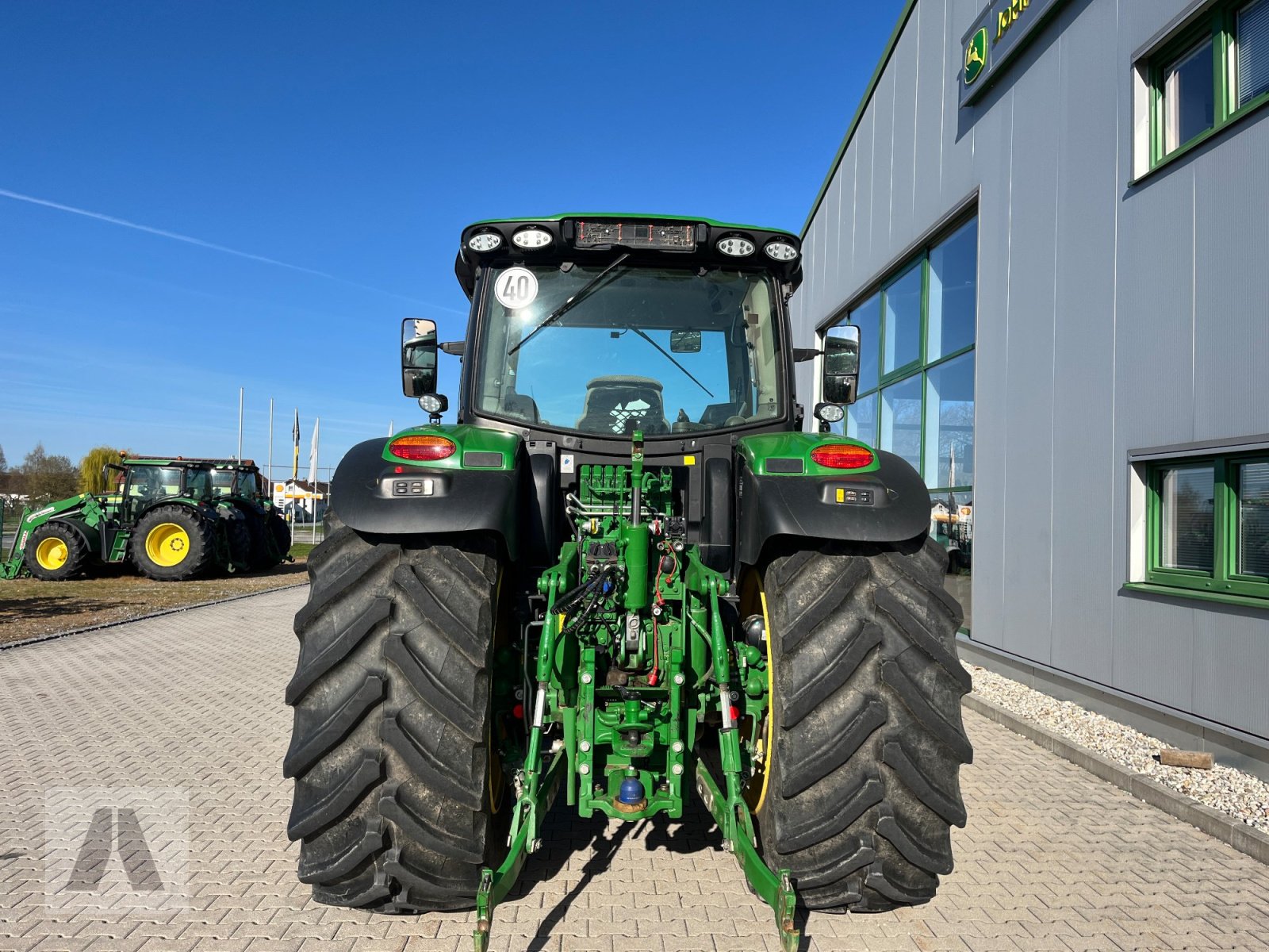 Traktor от тип John Deere 6155R, Gebrauchtmaschine в Tettenweis I Karpfham (Снимка 9)