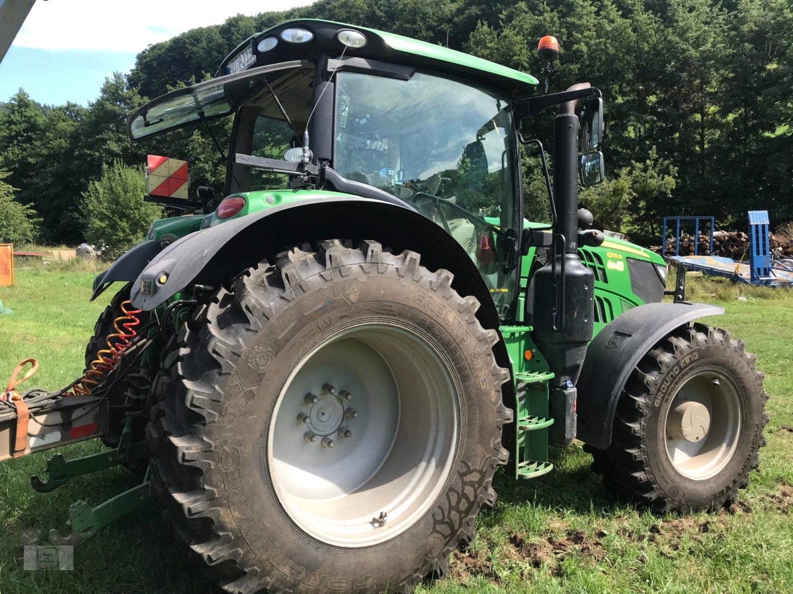 Traktor des Typs John Deere 6155R, Gebrauchtmaschine in Gross-Bieberau (Bild 4)