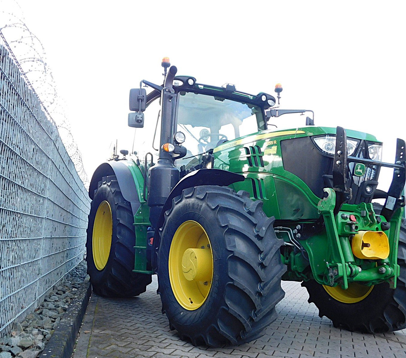 Traktor des Typs John Deere 6155R, Gebrauchtmaschine in Gross-Bieberau (Bild 3)