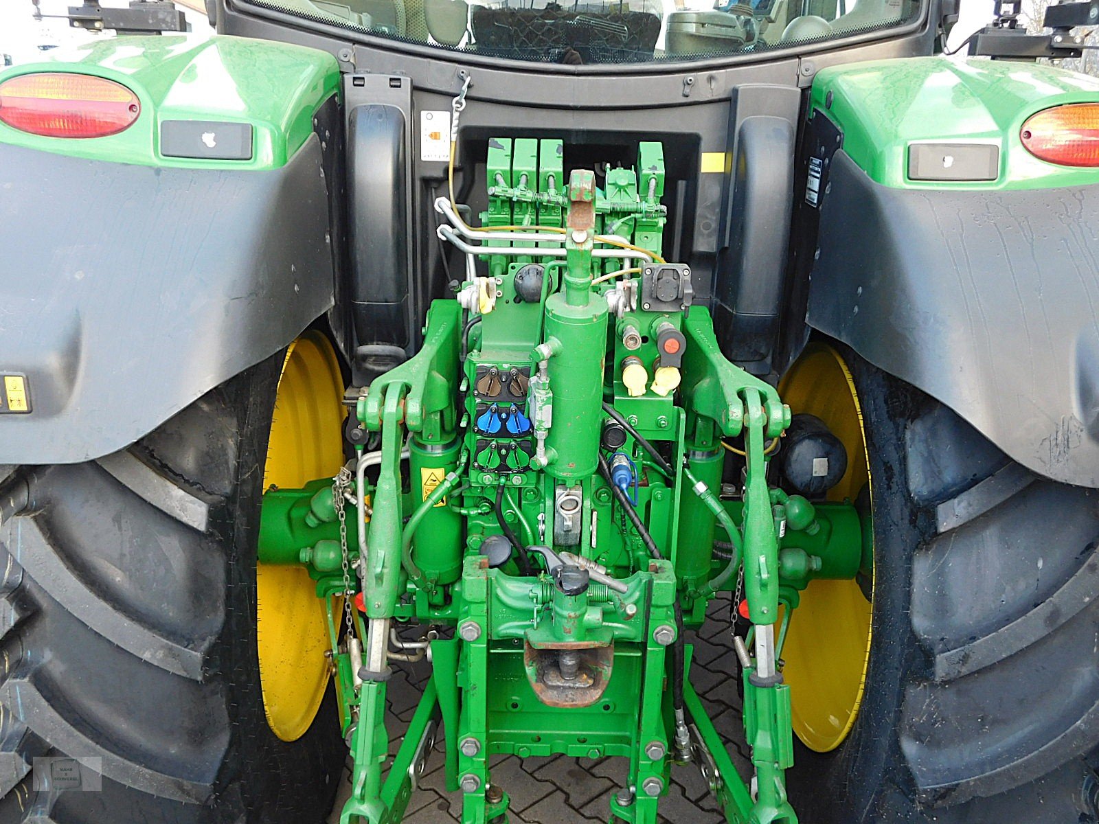 Traktor des Typs John Deere 6155R, Gebrauchtmaschine in Gross-Bieberau (Bild 8)