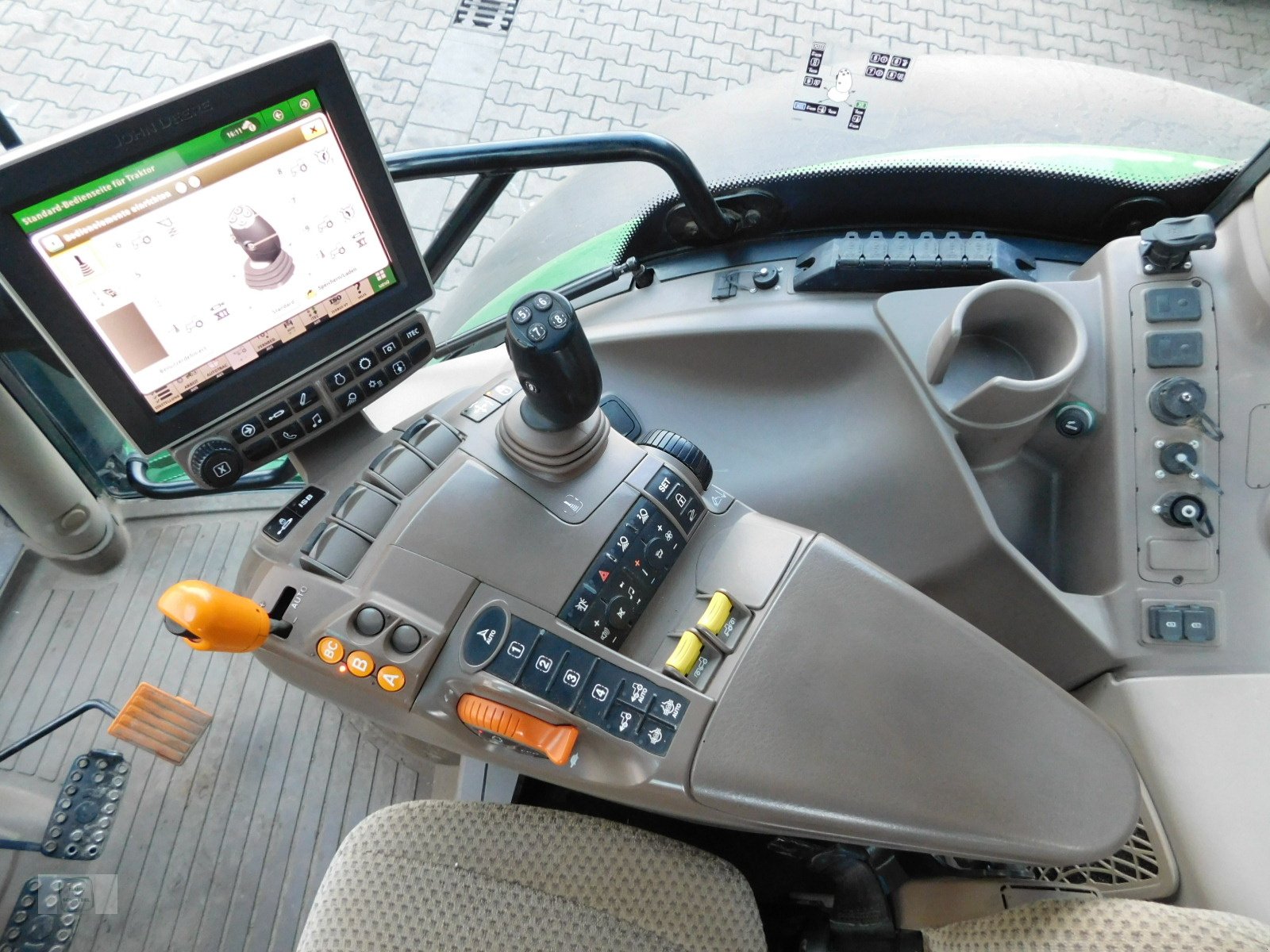 Traktor des Typs John Deere 6155R, Gebrauchtmaschine in Gross-Bieberau (Bild 18)