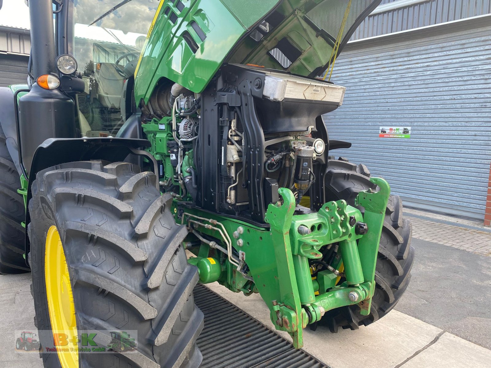 Traktor типа John Deere 6155R, Gebrauchtmaschine в Kettenkamp (Фотография 10)