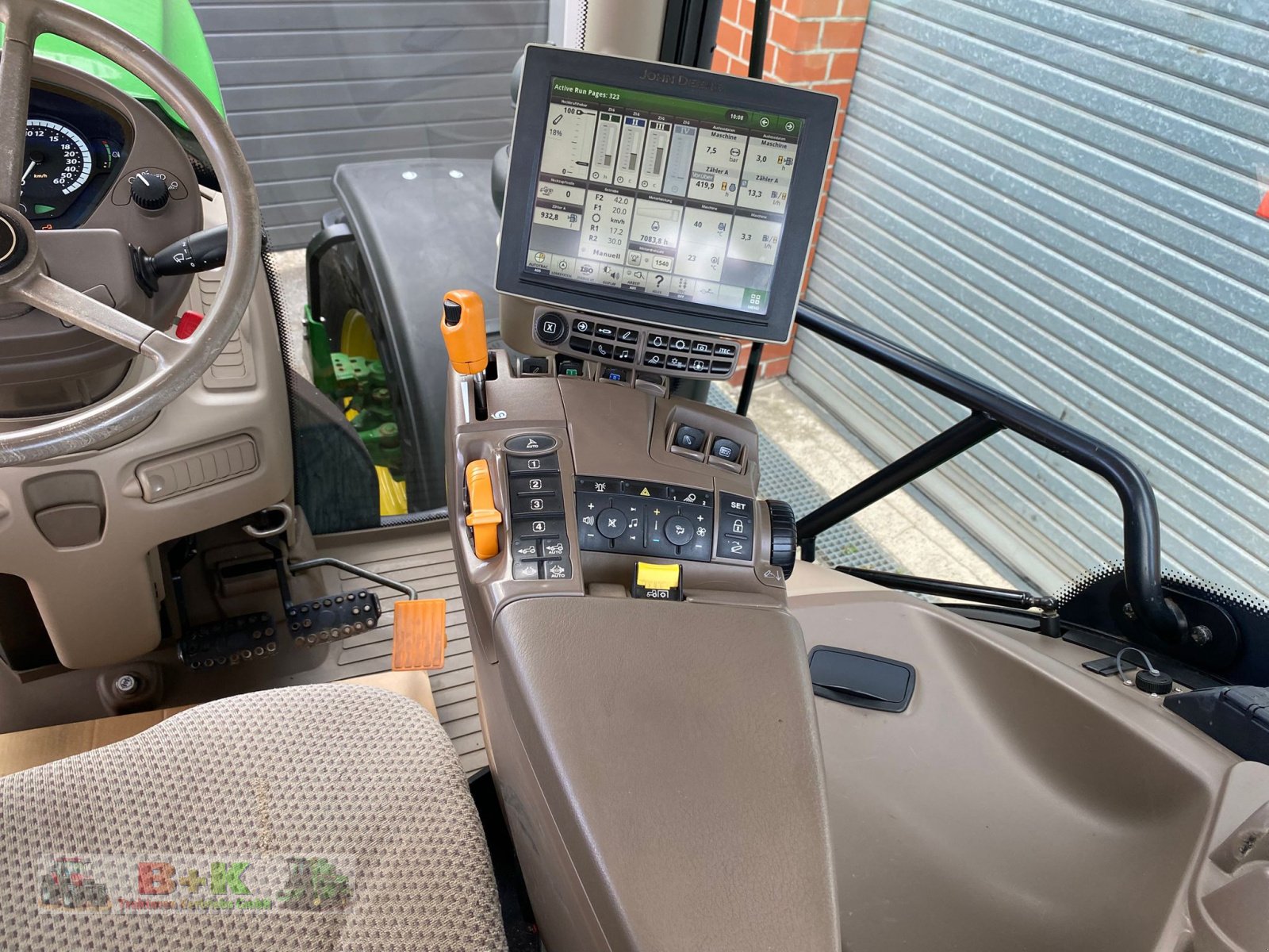 Traktor типа John Deere 6155R, Gebrauchtmaschine в Kettenkamp (Фотография 18)