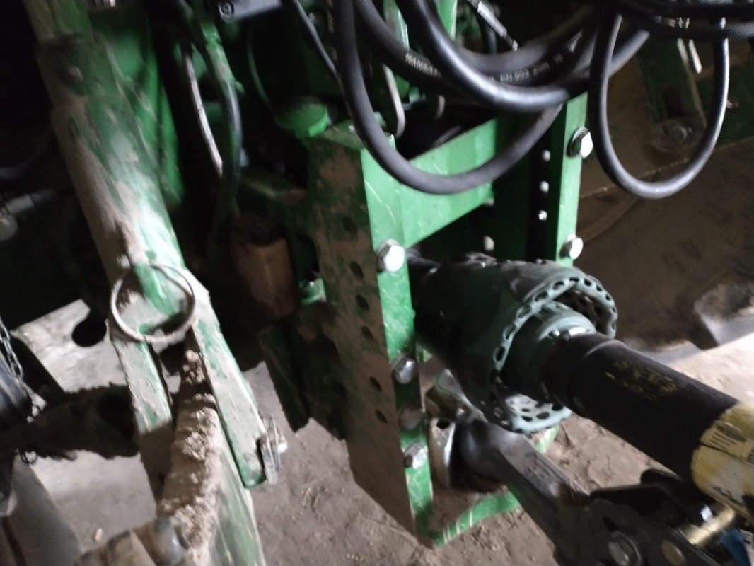 Traktor typu John Deere 6170R MY14 AP 40, Gebrauchtmaschine w Plau am See / OT Klebe (Zdjęcie 5)