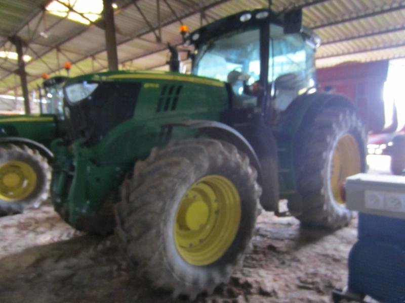 Traktor tip John Deere 6170R, Gebrauchtmaschine in PITHIVIERS Cedex (Poză 4)
