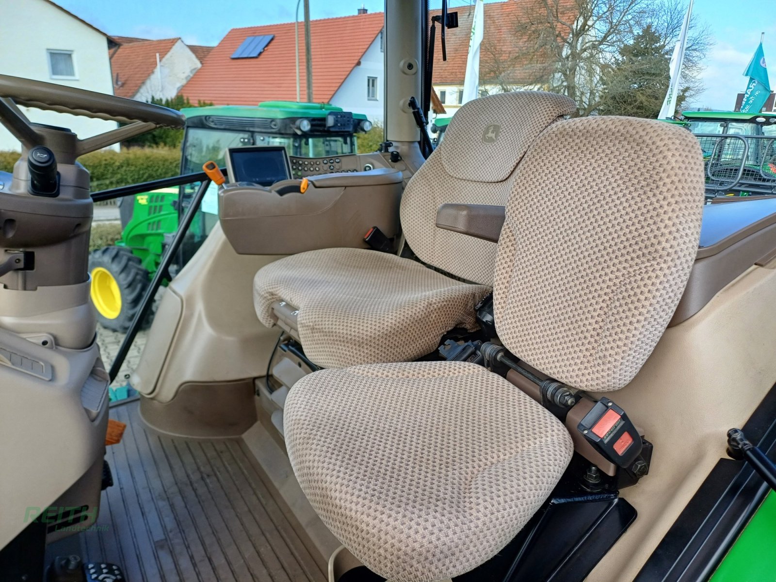Traktor typu John Deere 6170R, Gebrauchtmaschine w Wolnzach (Zdjęcie 16)
