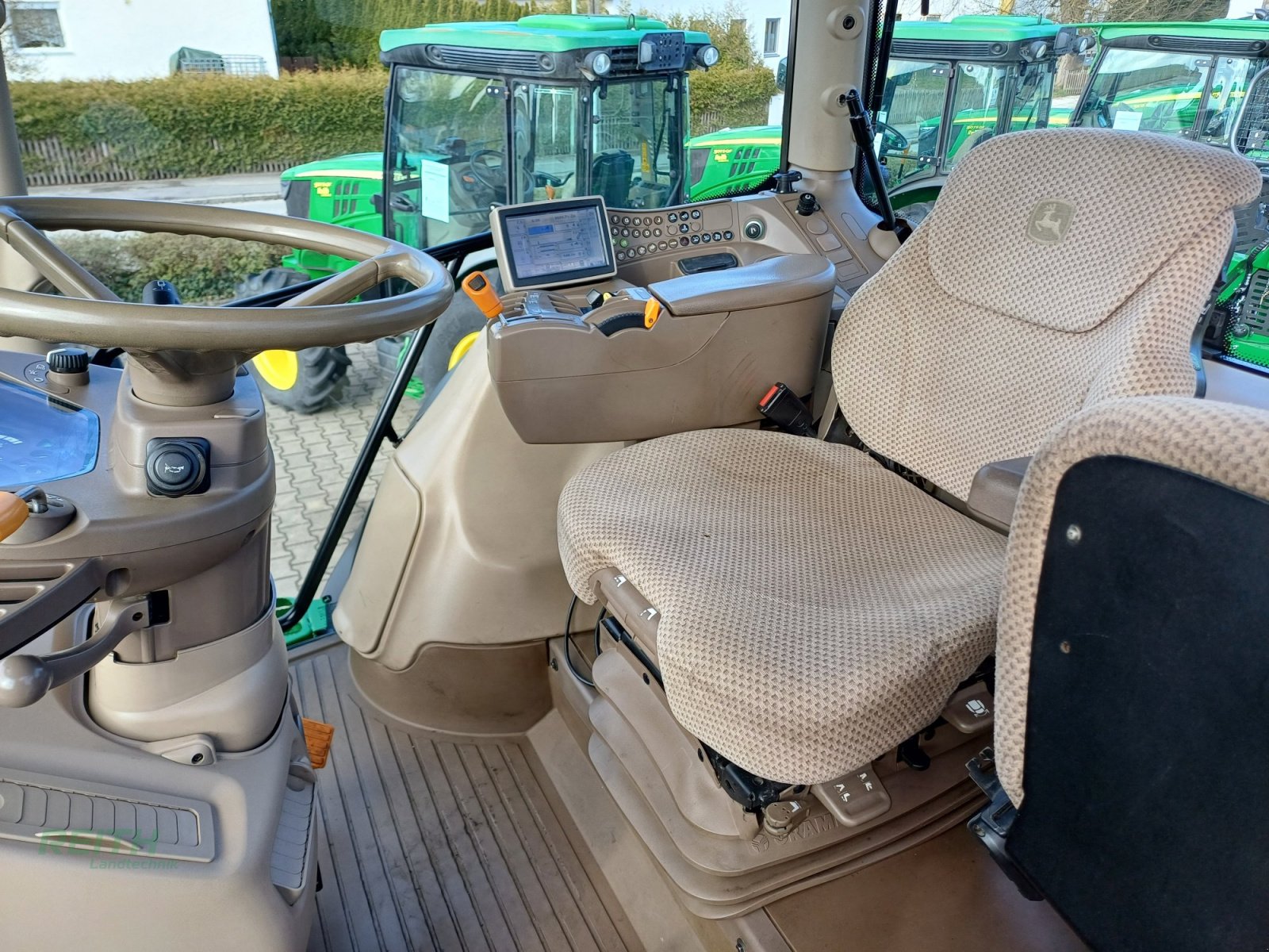 Traktor typu John Deere 6170R, Gebrauchtmaschine w Wolnzach (Zdjęcie 17)