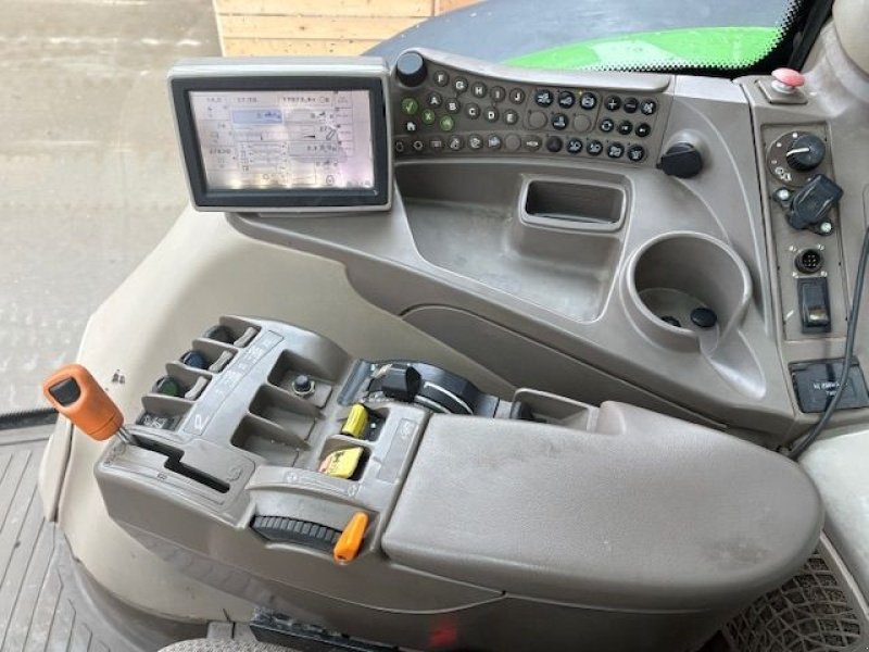 Traktor des Typs John Deere 6170R, Gebrauchtmaschine in St. - Jacobiparochie (Bild 10)