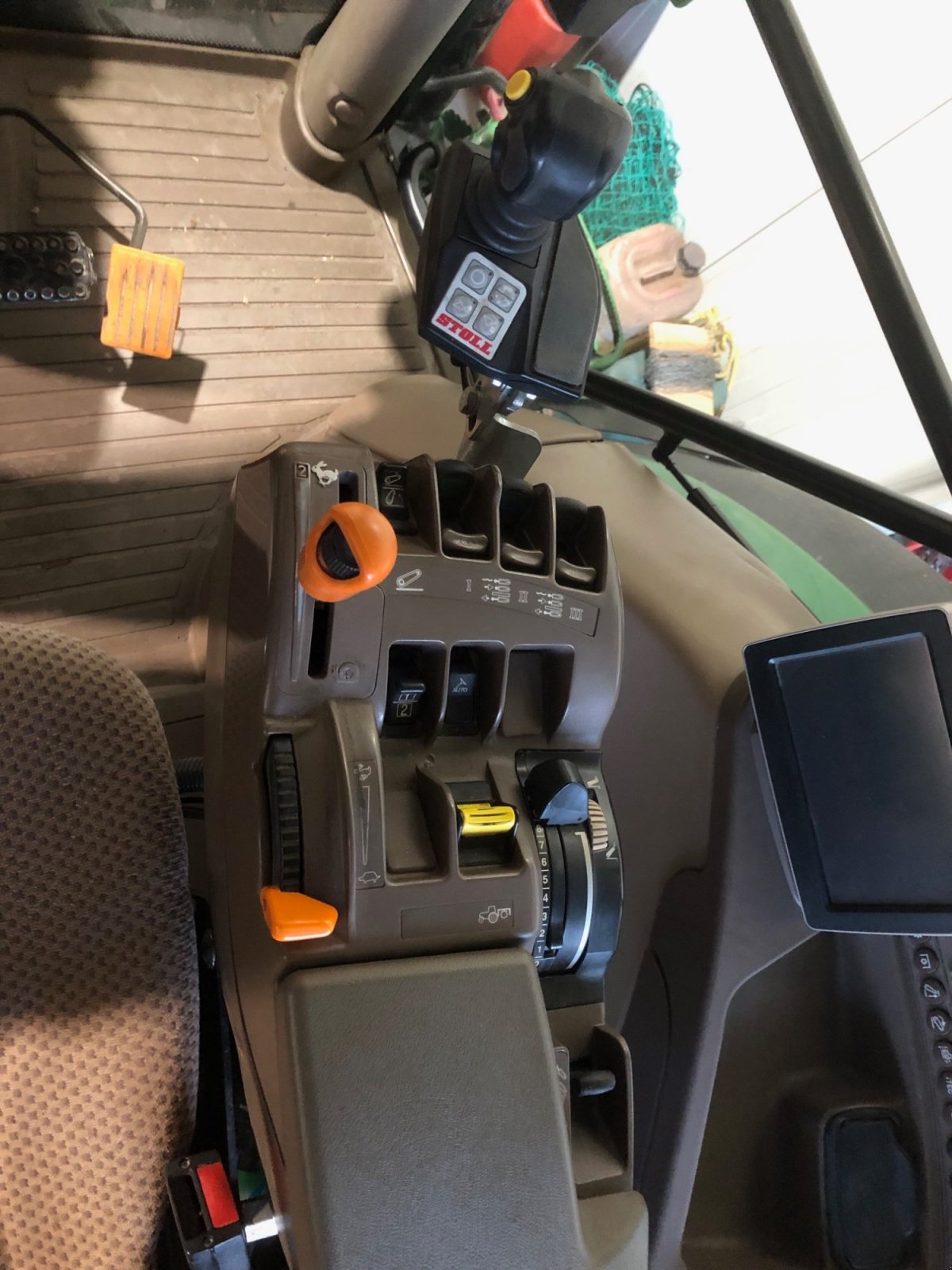 Traktor des Typs John Deere 6170R, Gebrauchtmaschine in Schwifting (Bild 5)