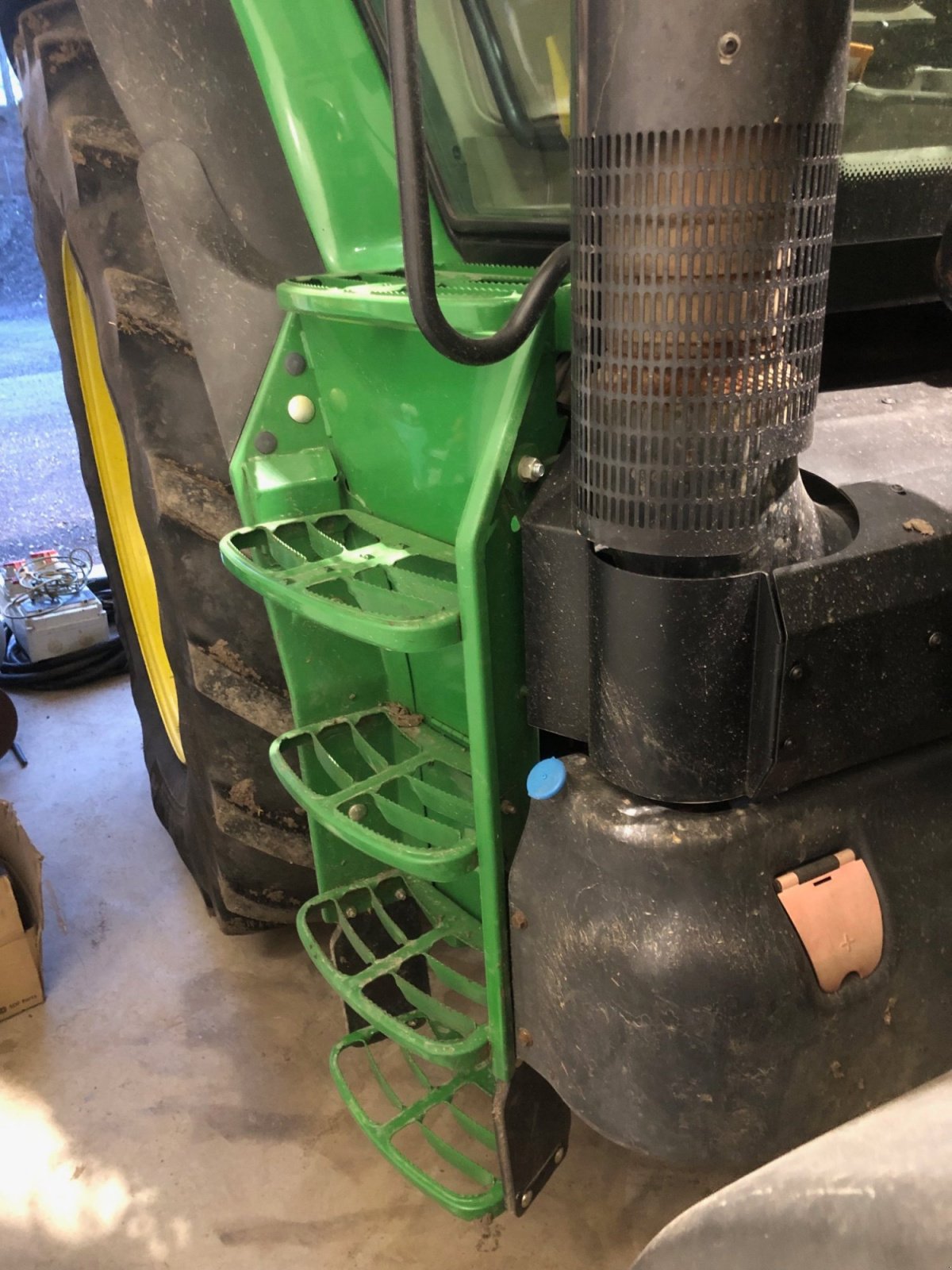 Traktor des Typs John Deere 6170R, Gebrauchtmaschine in Schwifting (Bild 8)