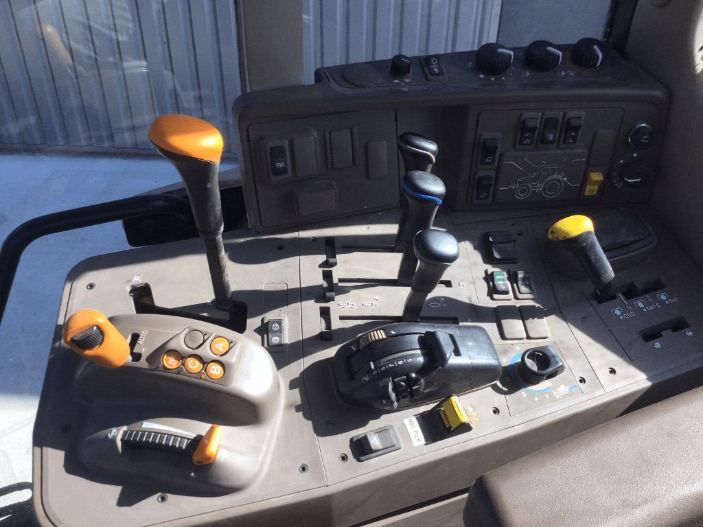 Traktor tipa John Deere 6175 M, Gebrauchtmaschine u azerailles (Slika 8)