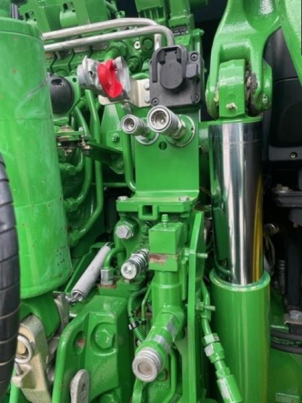 Traktor of the type John Deere 6175 R Autopower + Front Pto, Gebrauchtmaschine in Sorée (Picture 9)