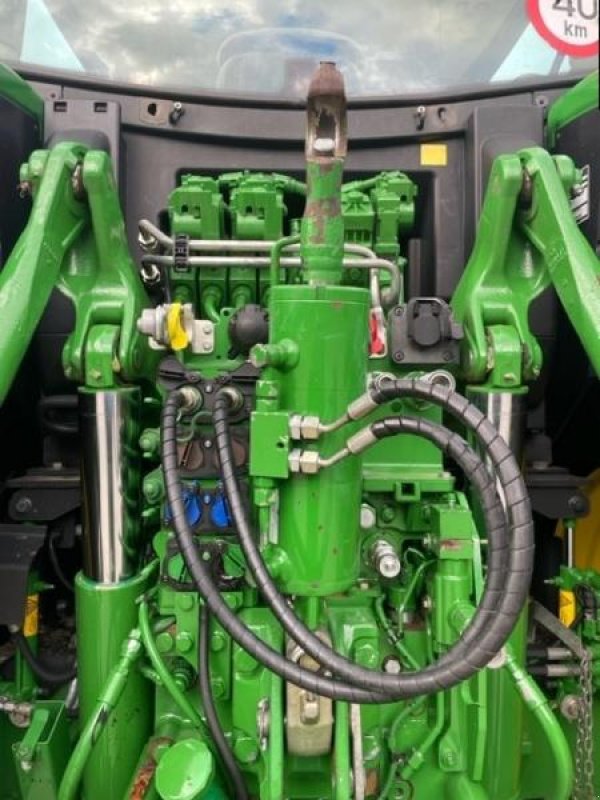 Traktor of the type John Deere 6175 R Autopower + Front Pto, Gebrauchtmaschine in Sorée (Picture 10)