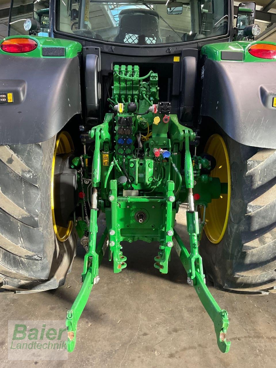 Traktor typu John Deere 6175 R, Gebrauchtmaschine v OBERNDORF-HOCHMOESSINGEN (Obrázek 4)