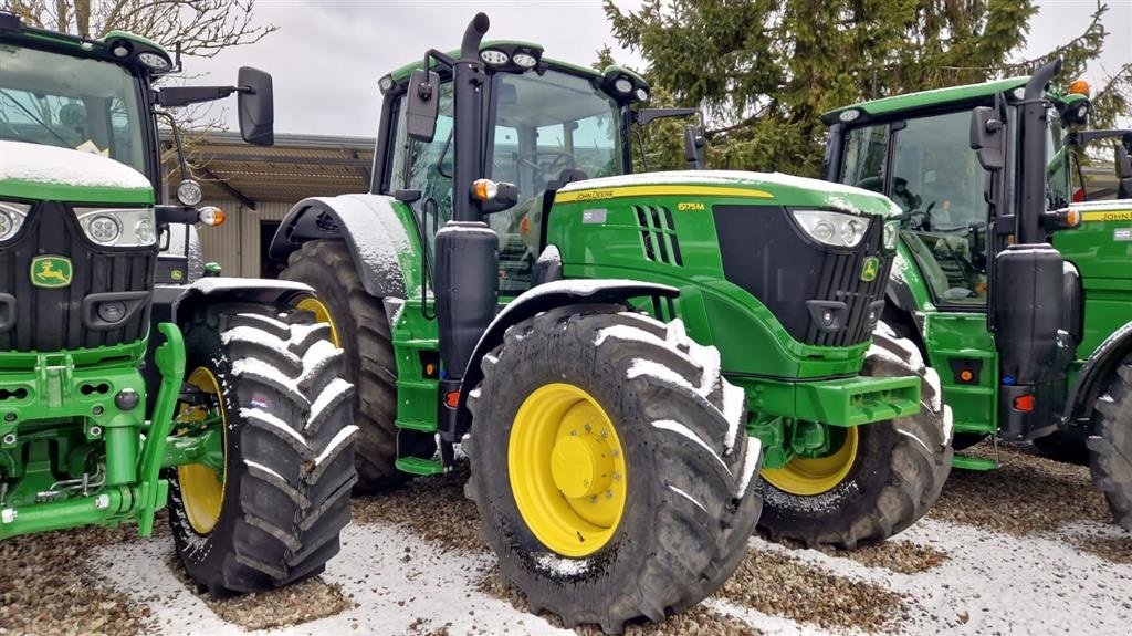 Traktor Türe ait John Deere 6175M Kun 10 Timer!!! AutoQuad™ PLUS EcoShift. Premium sæde. TLS., Gebrauchtmaschine içinde Kolding (resim 1)