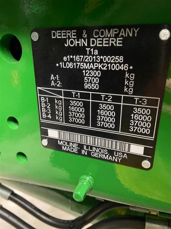 Traktor от тип John Deere 6175M Kun 675 timer!!! Select+ Edition. Premium lyspakke. TLS. GPS AutoTrac klar., Gebrauchtmaschine в Kolding (Снимка 11)