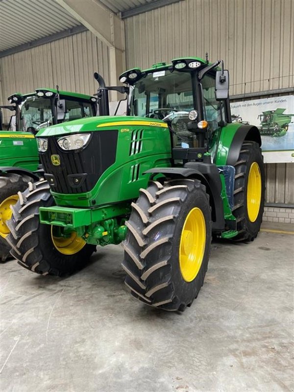 Traktor от тип John Deere 6175M Kun 675 timer!!! Select+ Edition. Premium lyspakke. TLS. GPS AutoTrac klar., Gebrauchtmaschine в Kolding (Снимка 1)