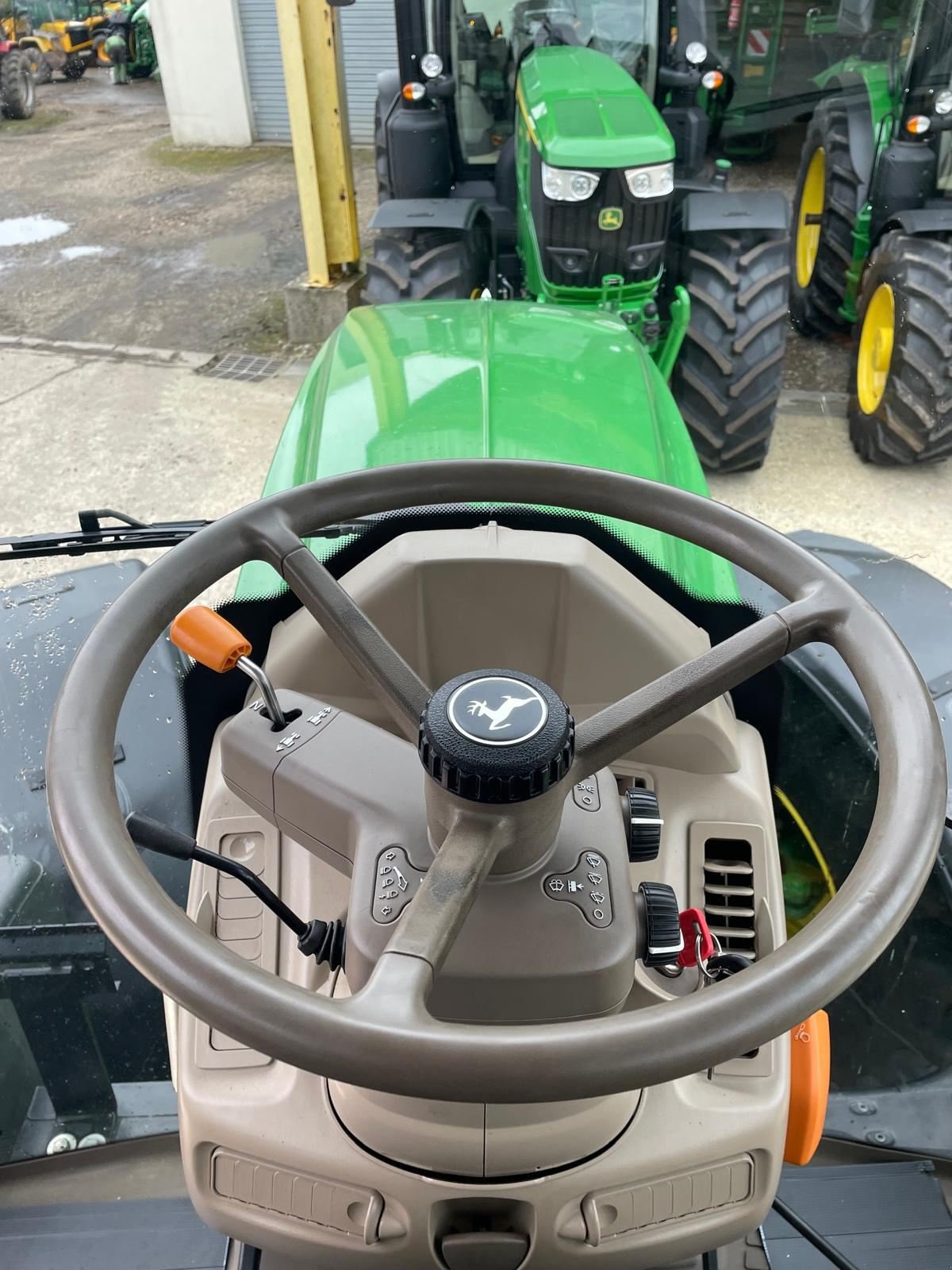 Traktor typu John Deere 6175M, Gebrauchtmaschine v BOSC LE HARD (Obrázek 9)