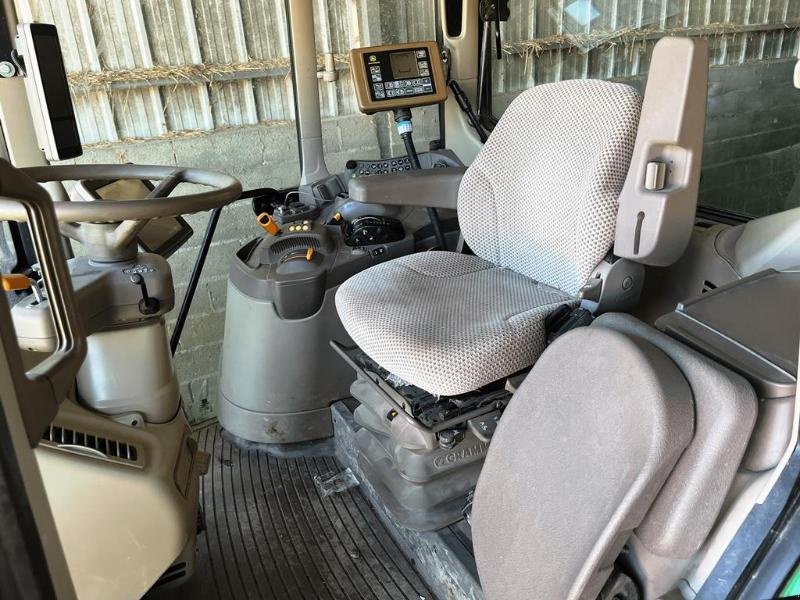 Traktor типа John Deere 6175M, Gebrauchtmaschine в SAINT-GERMAIN DU PUY (Фотография 8)