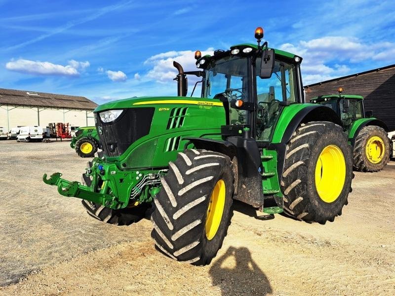 Traktor типа John Deere 6175M, Gebrauchtmaschine в SAINT-GERMAIN DU PUY (Фотография 1)