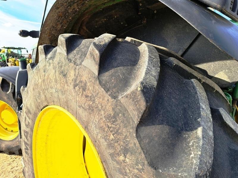 Traktor za tip John Deere 6175M, Gebrauchtmaschine u SAINT-GERMAIN DU PUY (Slika 5)