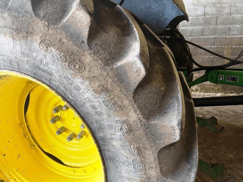 Traktor типа John Deere 6175M, Gebrauchtmaschine в SAINT-GERMAIN DU PUY (Фотография 7)