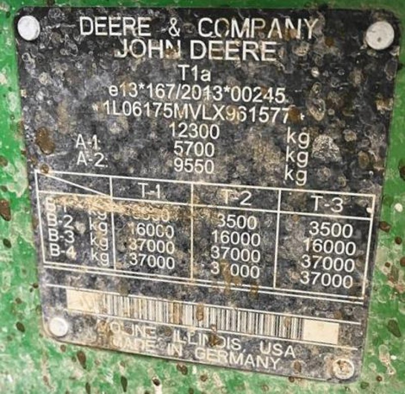 Traktor типа John Deere 6175M, Gebrauchtmaschine в SAINT-GERMAIN DU PUY (Фотография 10)